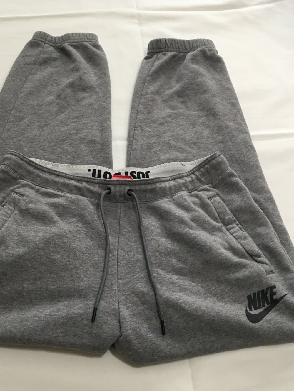 Nike Womens Medium Rally Loose Sweatpants Joggers Gray